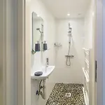 Au Petit